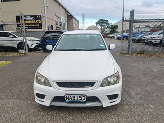 1999 Toyota Altezza - Thumbnail