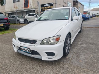 1999 Toyota Altezza - Thumbnail