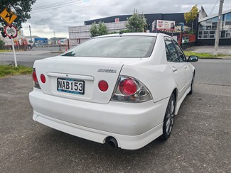 1999 Toyota Altezza - Thumbnail