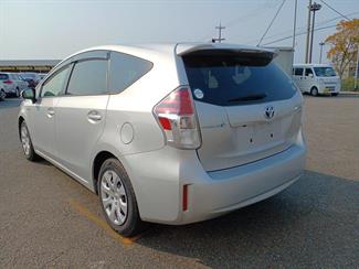 2019 Toyota Prius - Thumbnail