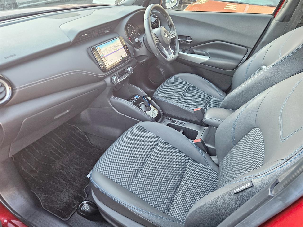2021 Nissan KICKS