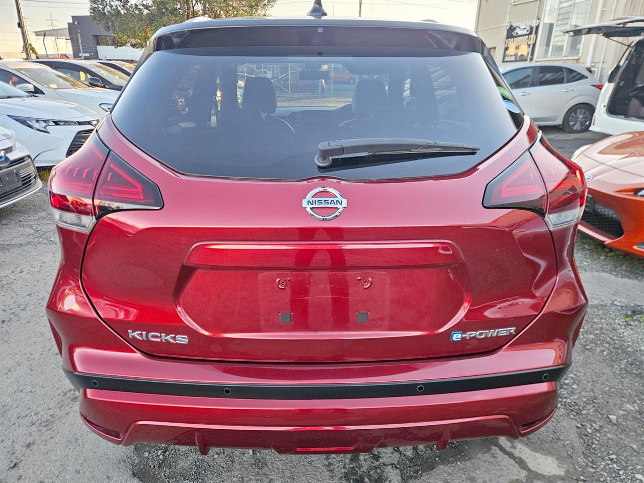 2021 Nissan KICKS