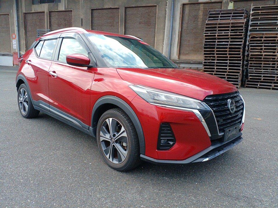 2021 Nissan KICKS