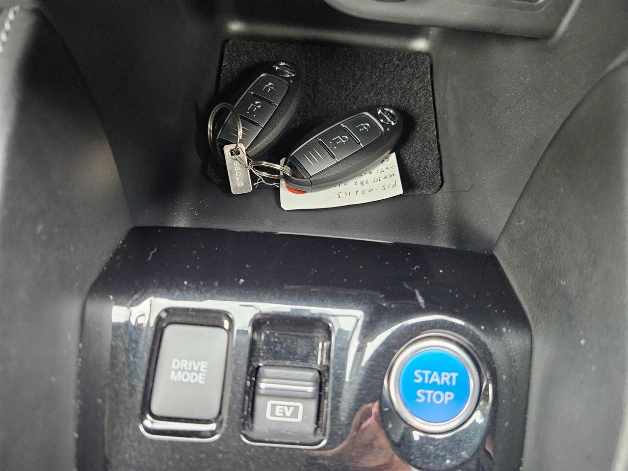 2021 Nissan KICKS