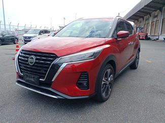 2021 Nissan KICKS - Thumbnail