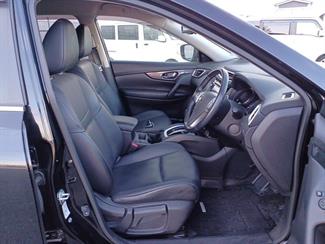 2016 Nissan X-Trail - Thumbnail