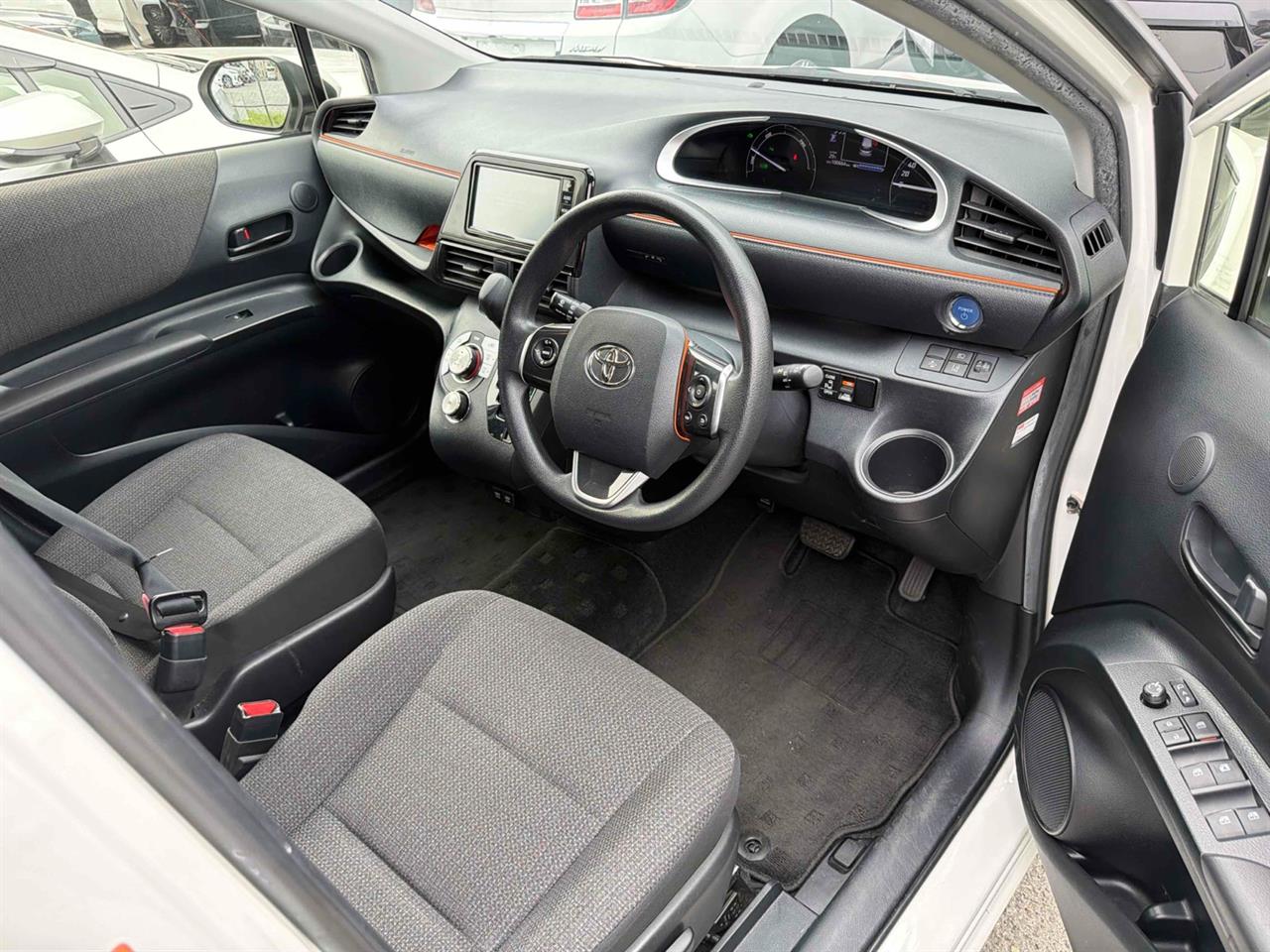 2022 Toyota Sienta