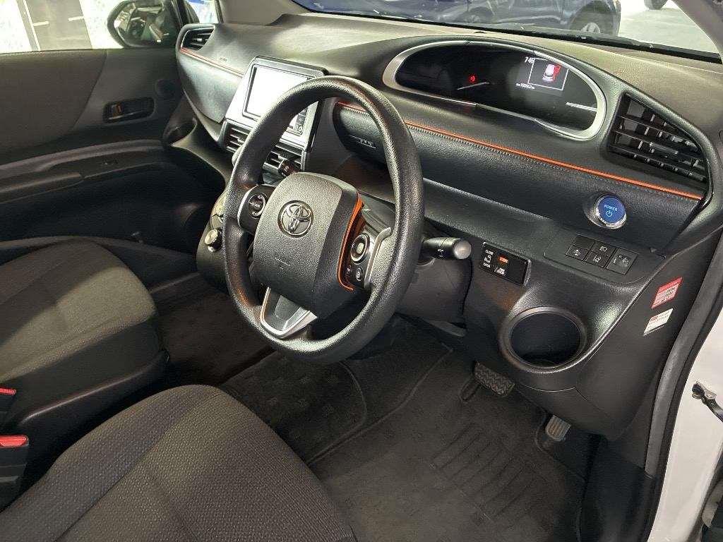 2022 Toyota Sienta