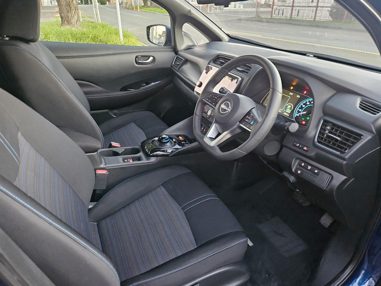 2022 Nissan Leaf