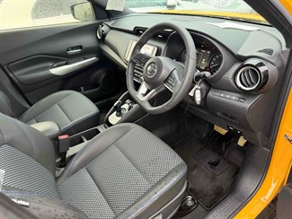 2020 Nissan KICKS - Thumbnail