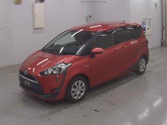 2016 Toyota Sienta - Thumbnail