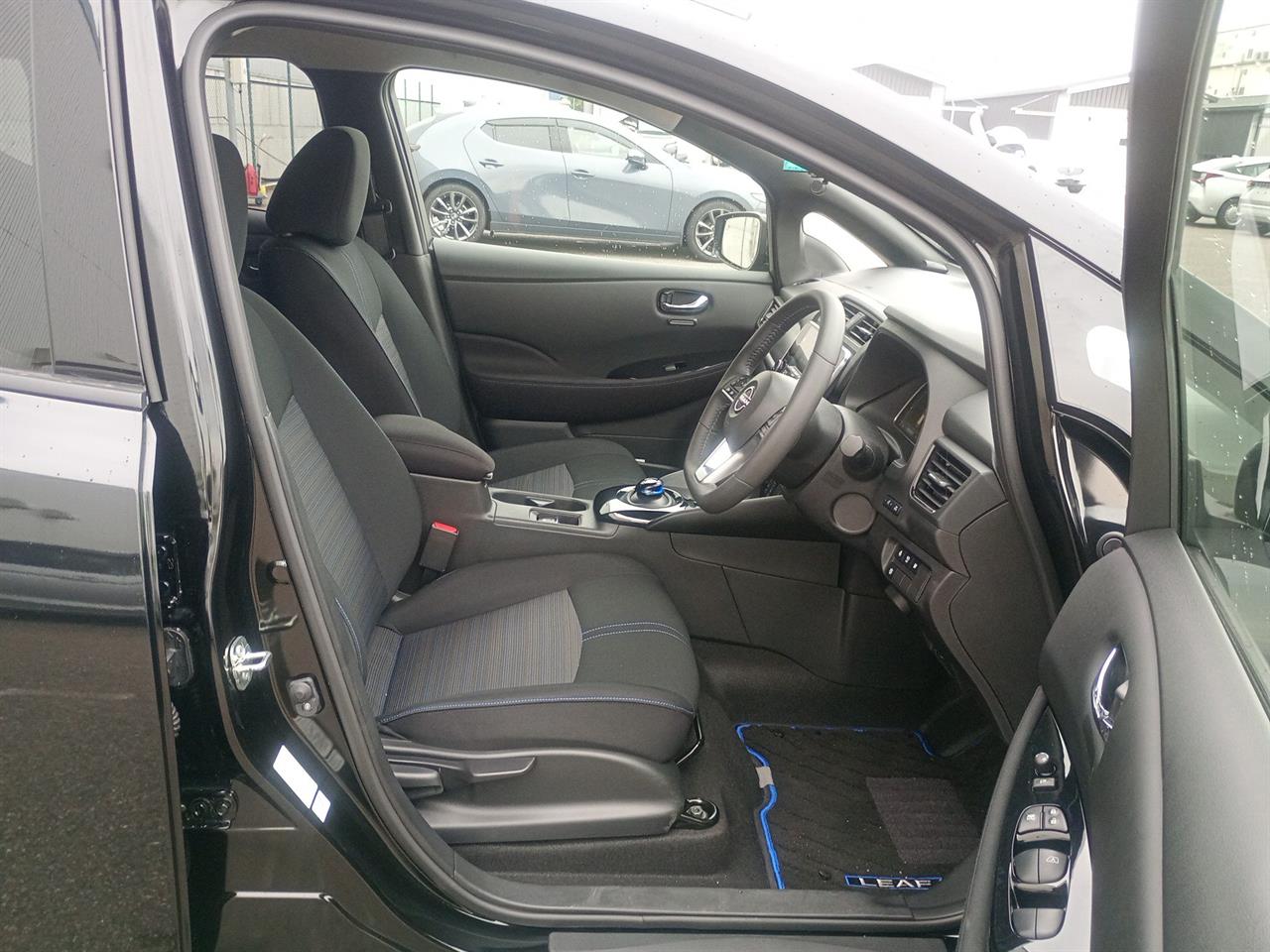 2022 Nissan Leaf