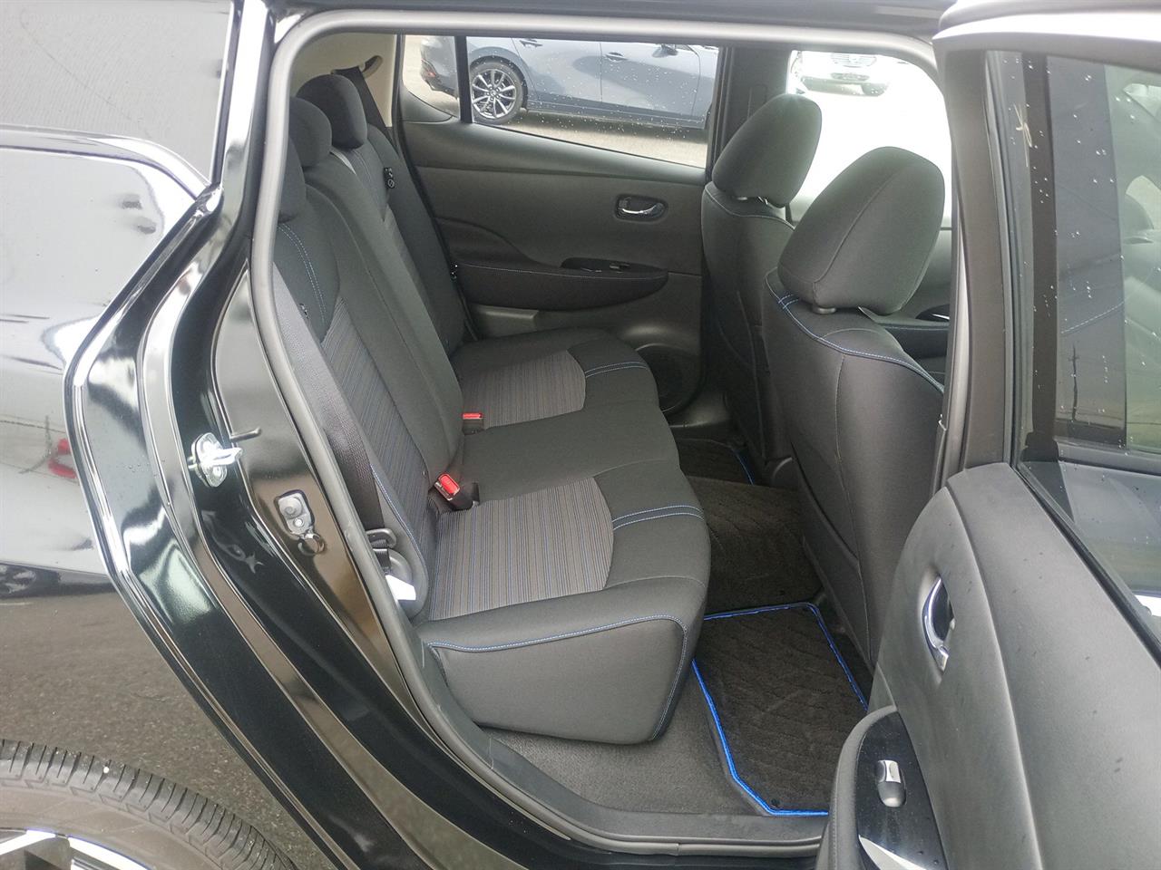 2022 Nissan Leaf