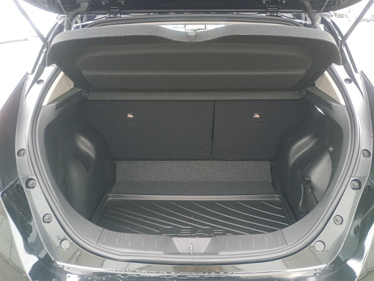 2022 Nissan Leaf