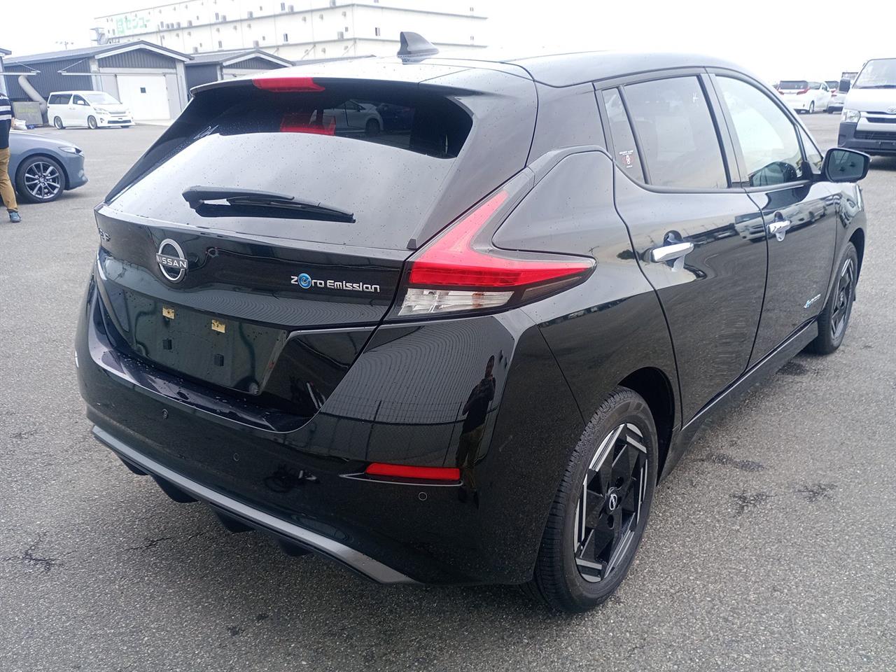 2022 Nissan Leaf