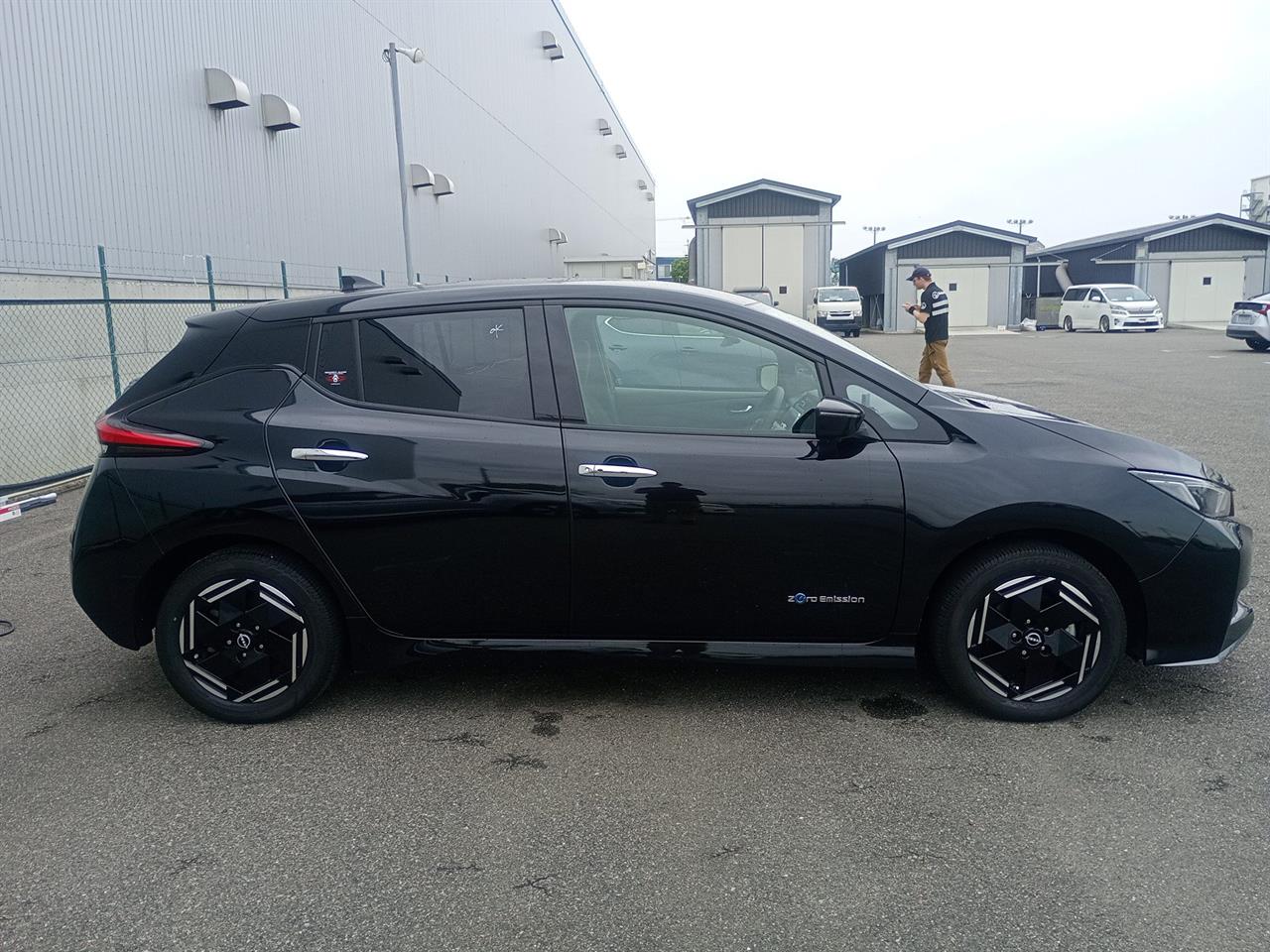 2022 Nissan Leaf