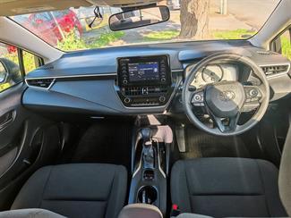 2020 Toyota Corolla - Thumbnail