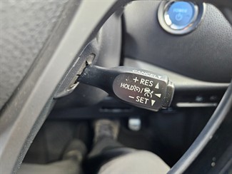 2019 Toyota C-HR - Thumbnail