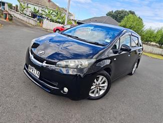 2011 Toyota Wish - Thumbnail