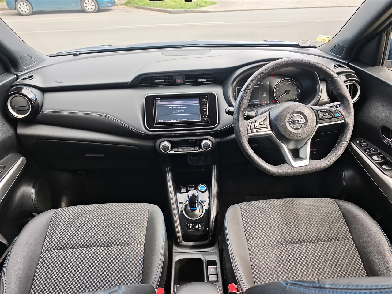 2020 Nissan KICKS
