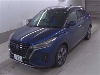 2020 Nissan KICKS - Thumbnail
