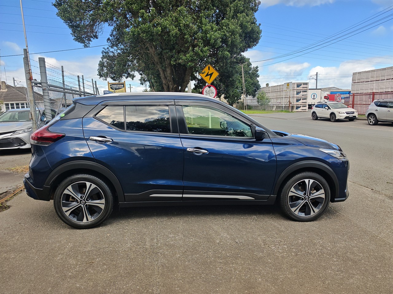 2020 Nissan KICKS