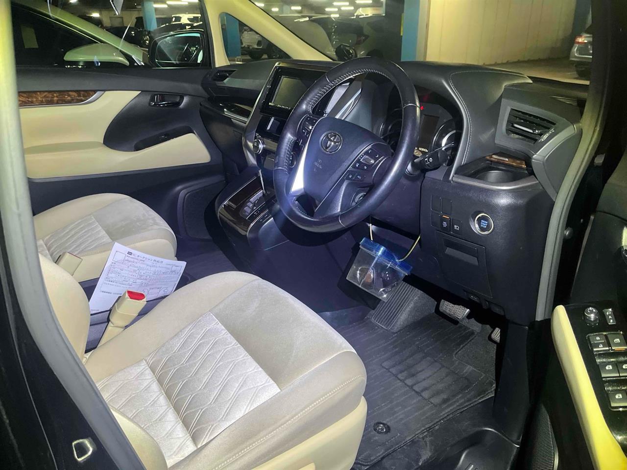 2020 Toyota Vellfire