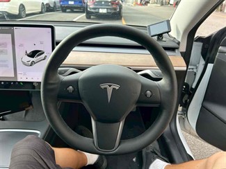 2021 Tesla Model 3 - Thumbnail