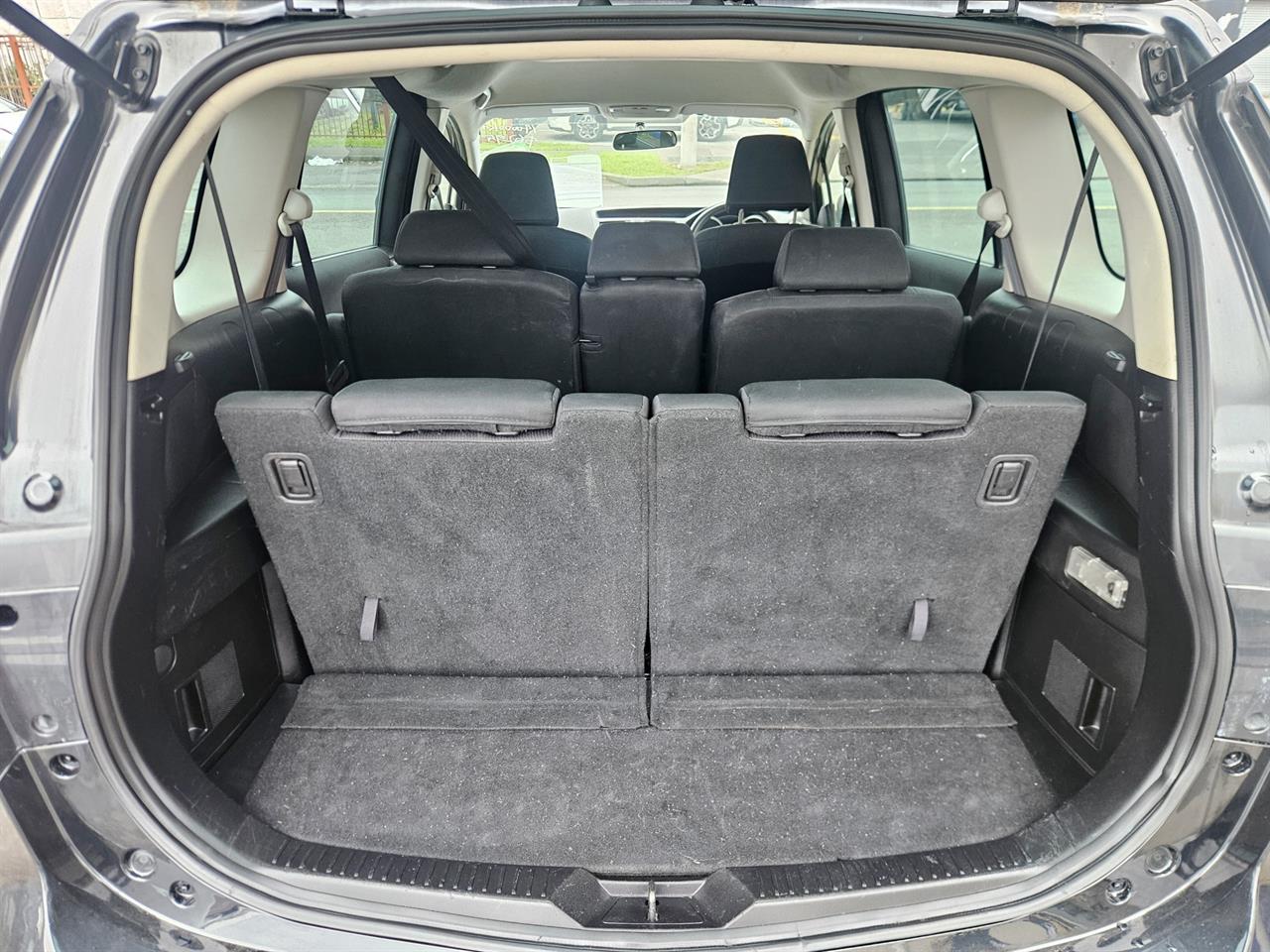 2014 Mazda Premacy