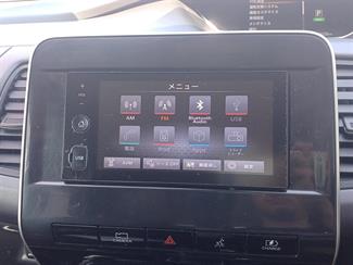 2020 Nissan Serena - Thumbnail