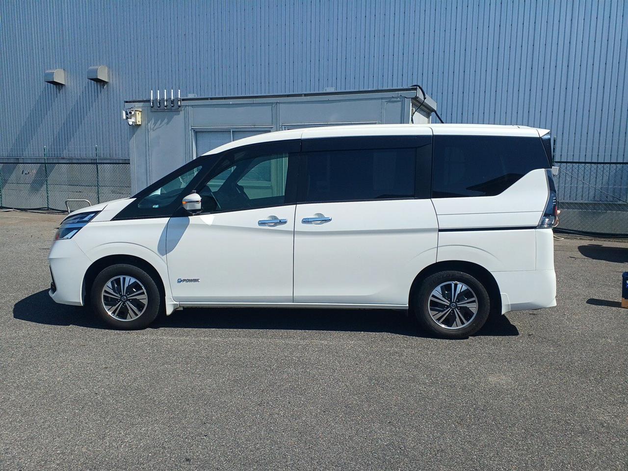 2020 Nissan Serena