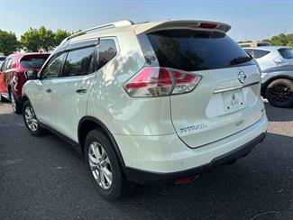 2016 Nissan X-trail - Thumbnail