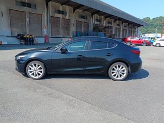 2017 Mazda Axela - Thumbnail
