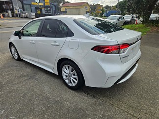 2021 Toyota Corolla - Thumbnail