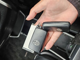 2014 Toyota Wish - Thumbnail