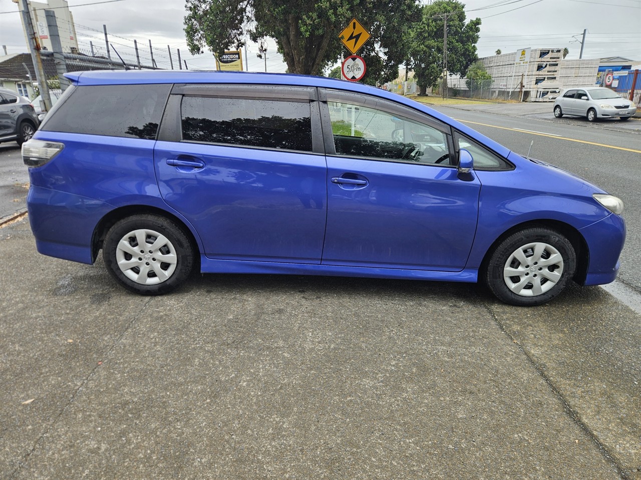 2014 Toyota Wish