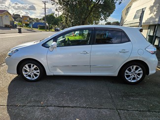 2010 Toyota Blade - Thumbnail