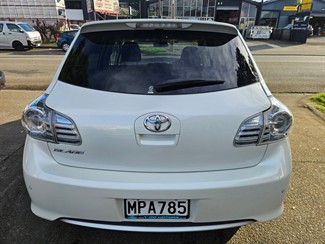 2010 Toyota Blade - Thumbnail