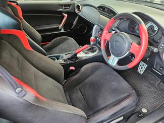 2016 Toyota 86 - Thumbnail