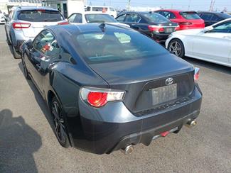 2016 Toyota 86 - Thumbnail