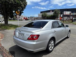 2006 Toyota Mark X - Thumbnail