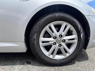 2006 Toyota Mark X - Thumbnail