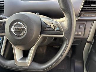 2018 Nissan Serena - Thumbnail