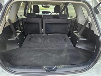 2017 Toyota Prius - Thumbnail