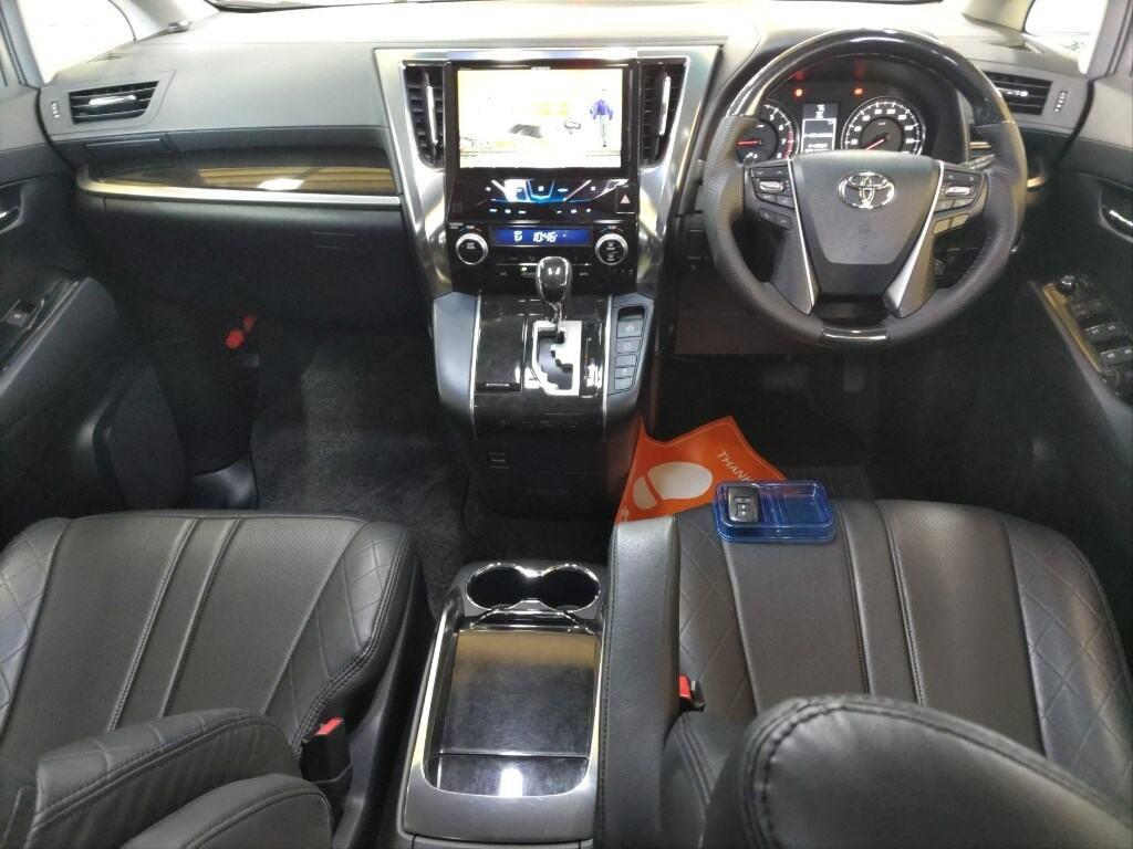 2016 Toyota Vellfire