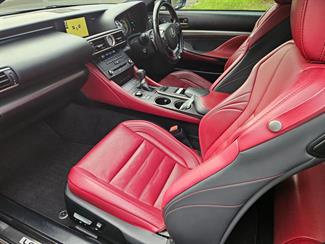 2017 Lexus RC300h - Thumbnail