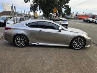2017 Lexus RC300h - Thumbnail