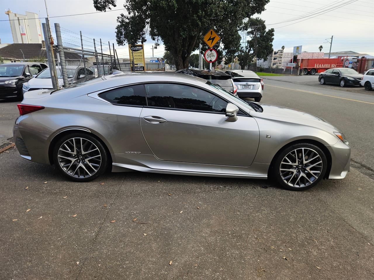 2017 Lexus RC300h