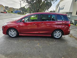 2011 Mazda Premacy - Thumbnail