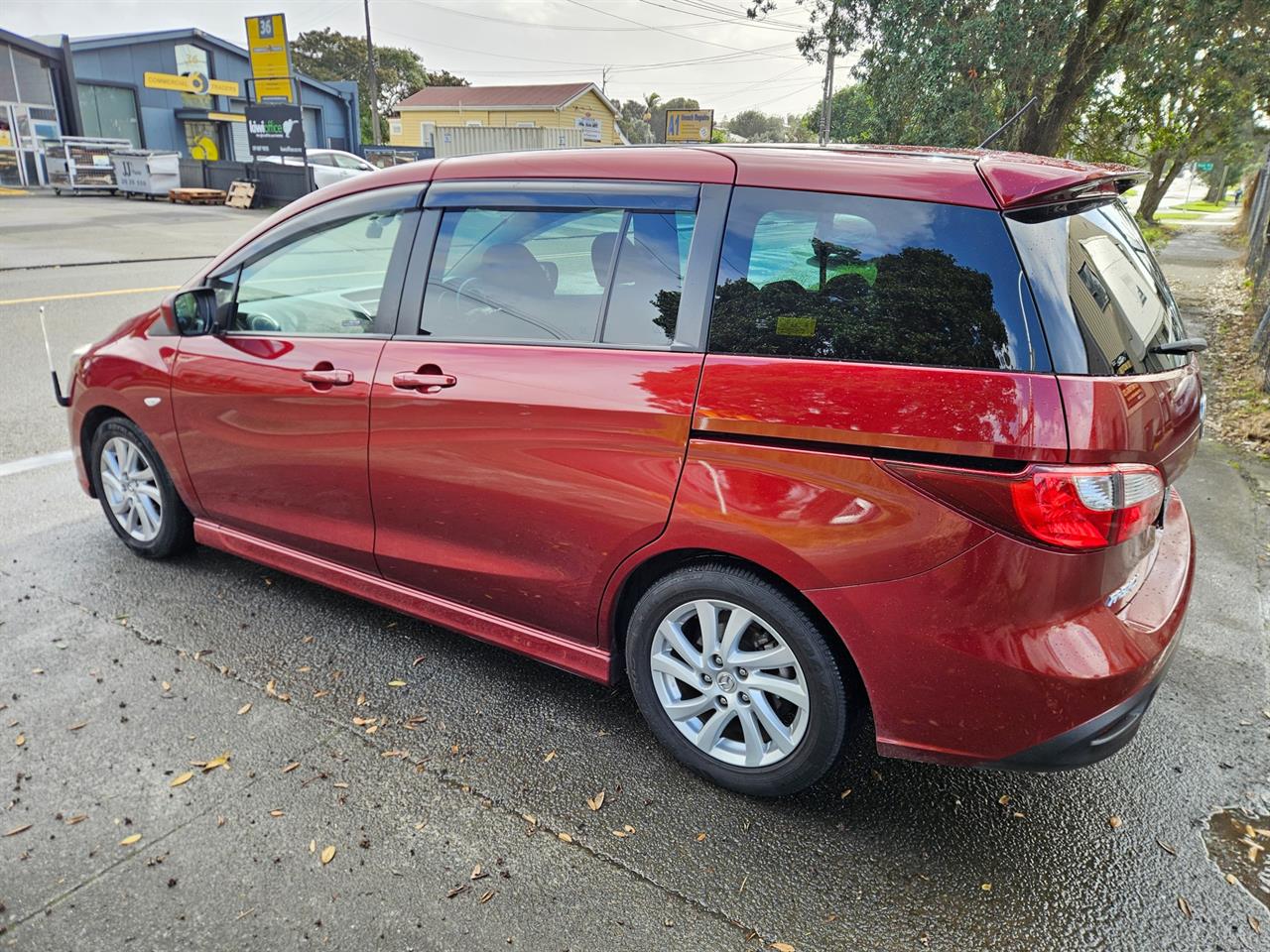 2011 Mazda Premacy